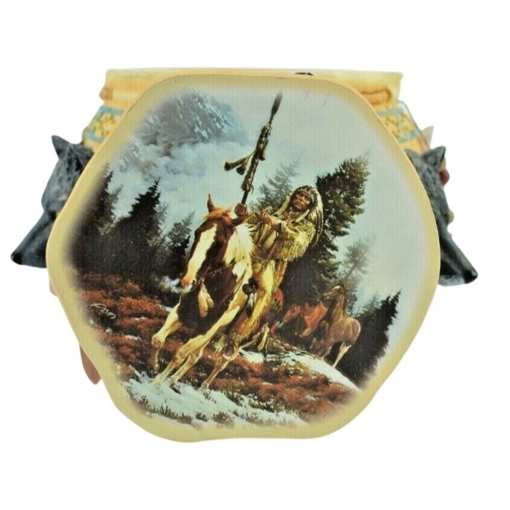 Bradford Exchange Spirit of the Wolf Sacred Keepsake Box (2005) - Picture 5 of 7